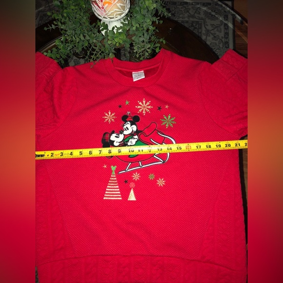 Mickey & Minnie Mouse sleigh pullover sweater - Picture 8 of 13